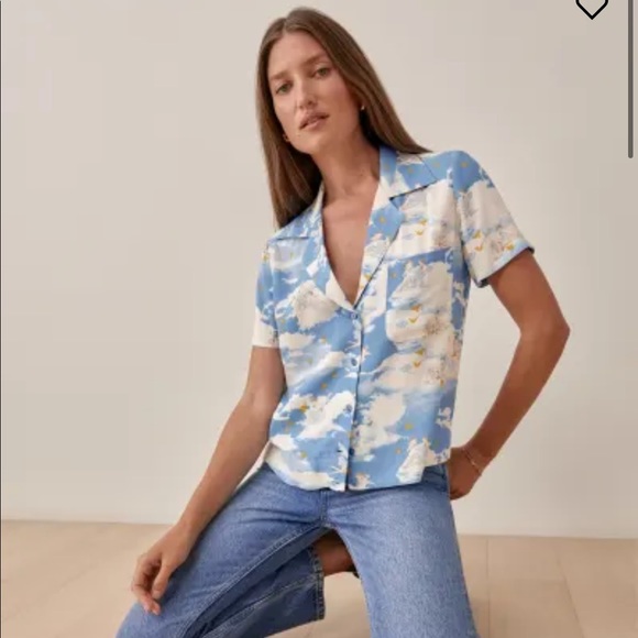 Reformation Cuba top- size small- print Cielo - Picture 2 of 4